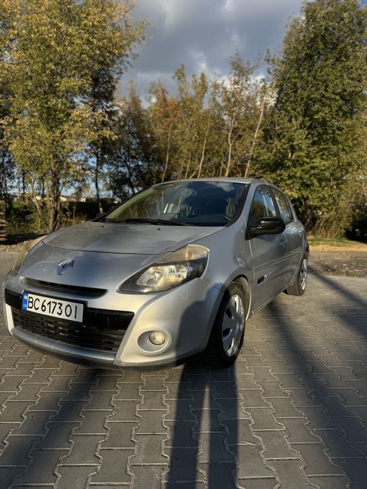 Автомобіль Renault Clio 3