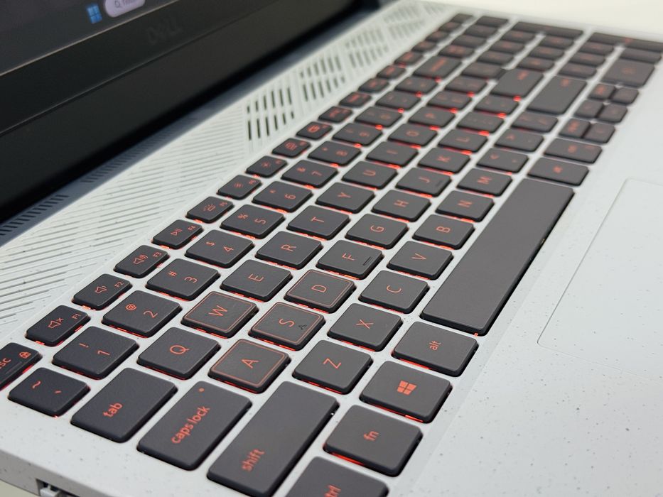 16Gb RAM | RTX3050 | Ryzen 5 5600H | 512Gb SSD | 15,6 120Гц | Dell G15
