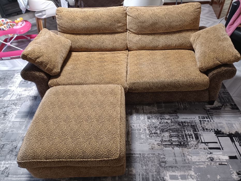 Vendo sofá dois lugares