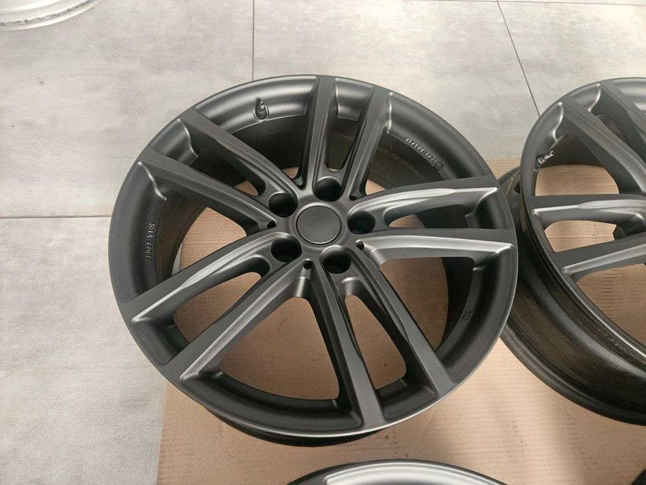 Диски 5/112 R18 7J ET22 dia66.6mm