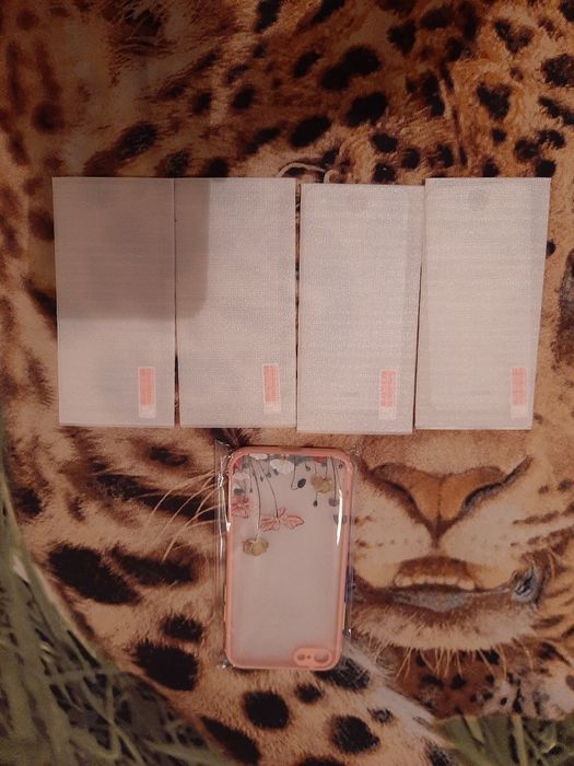 etui i szkła ochronne do iPhone 7 albo 8