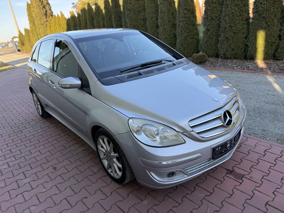 Mercedes-Benz B-klasa 1.5 benzyna 95KM **opłacony**manual**klima**