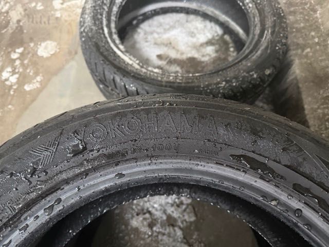 YOKOHAMA 255/55/R18 100V
