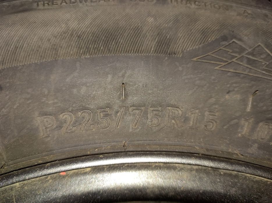 Колеса 225 75 Р15 6 139,7