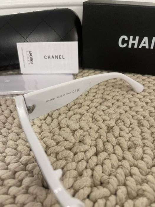 Okulary Chanel..