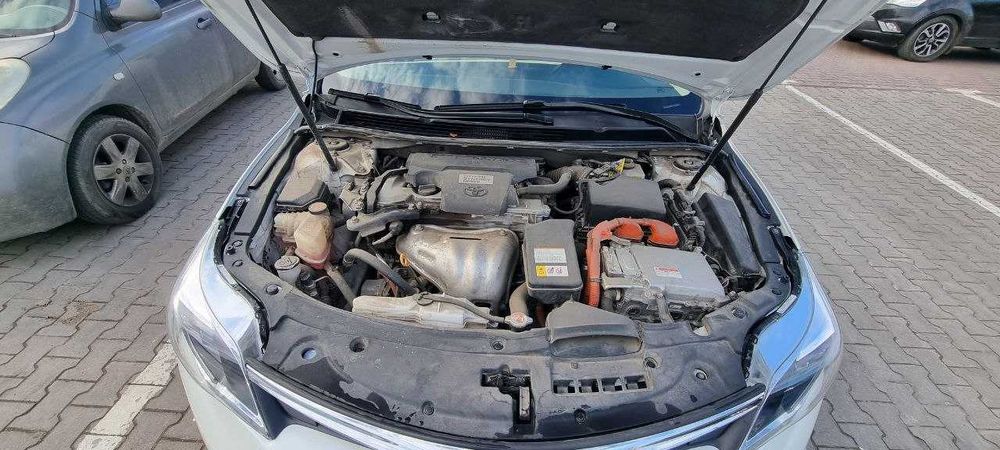 Toyota Avalon Hybrid LIMITED 2016