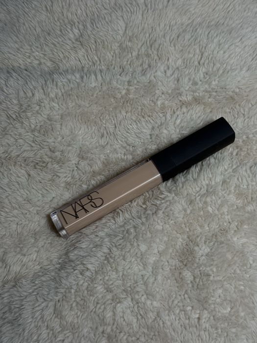 Nowy nieużywany korektor Nars radiant Creamy concealer