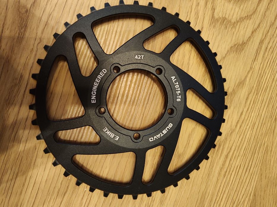 Zębatka / tarcza napędowa GUSTAVO 42T do silników Bafang