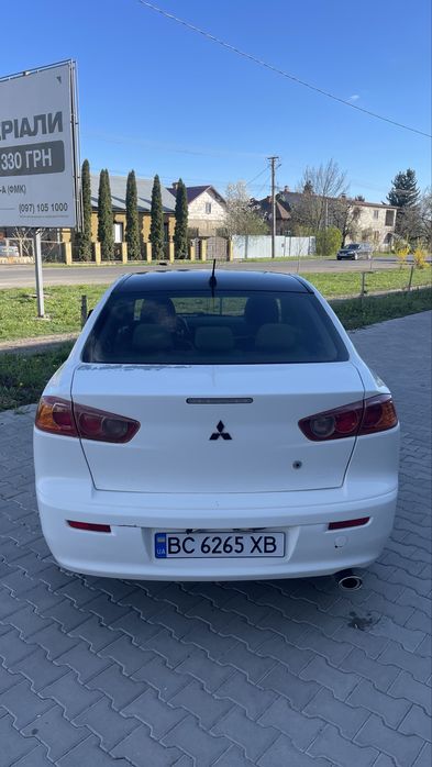 Mitsubishi lancer X 2008