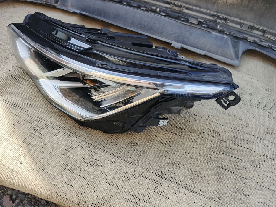 VW Golf 8 lampa led