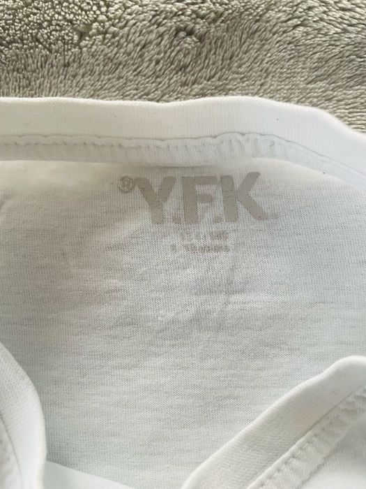 Koszulka, t-shirt biały 134-140 cm, 9-10 lat