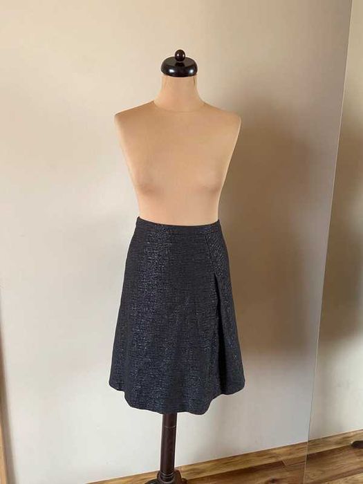 36 38 Monnari spodnica midi basic czarna rozkloszowana capsule fashion