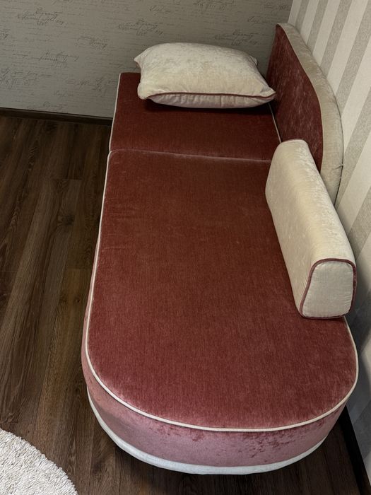 Односпальний диван