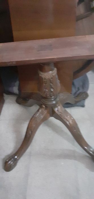 Mesa de jantar extensível