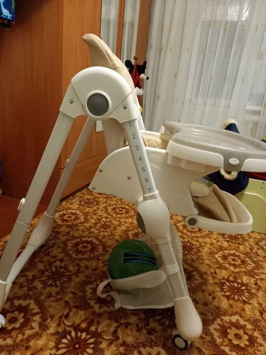 Стільчик дитячий для годування з регульованою спинкою Toti