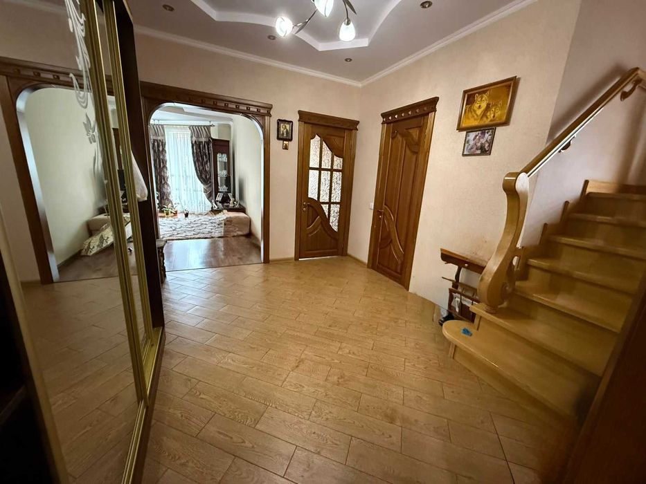 Будинок Костопіль (250кв)