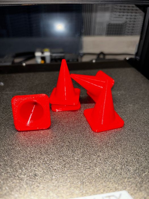 Mini Pachołek do Małego Toru Wyścigowego dla RC druk 3D PLA
