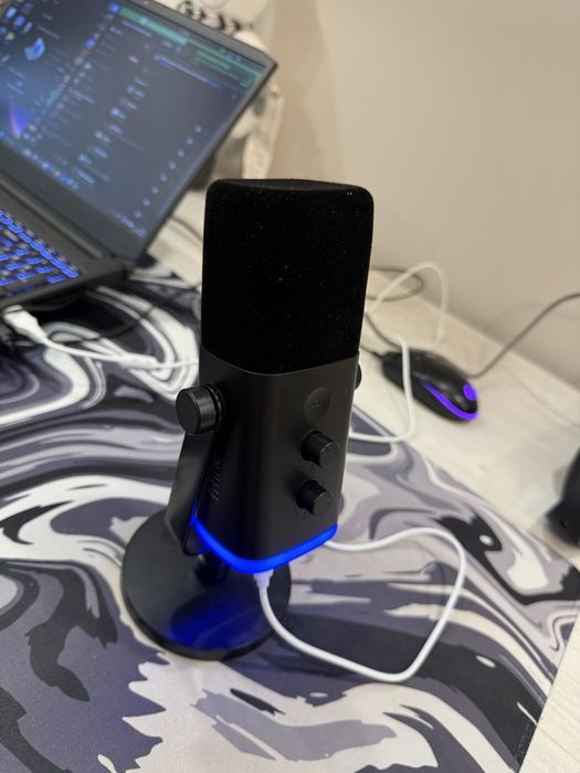 Мікрофон Fifine am8