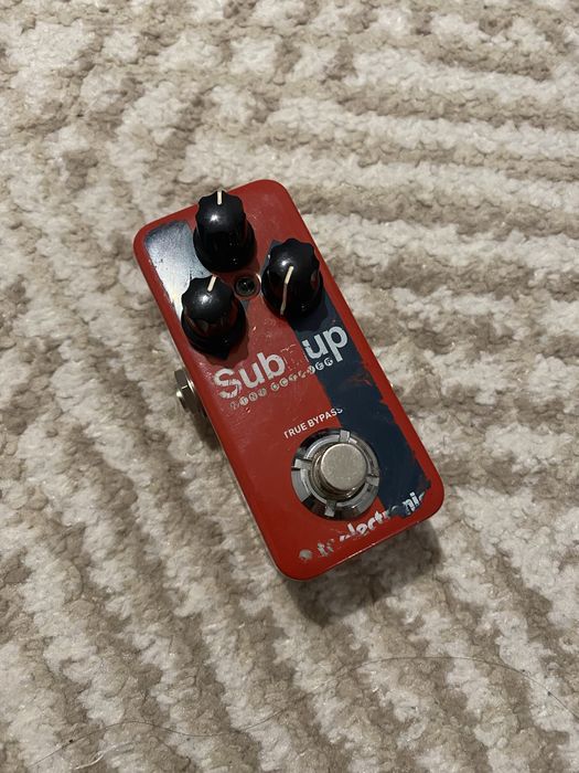 Октавер для електро- та бас-гітари TC Electronic Sub’n’up mini octaver