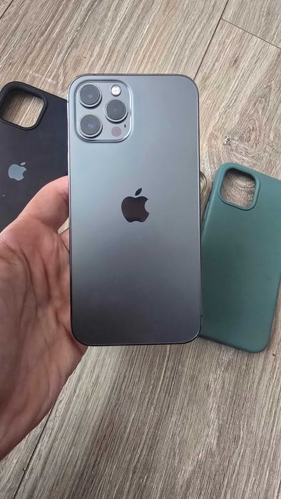 Продам iphone 12 pro max