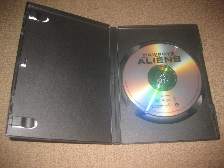 DVD "Cowboys & Aliens" com Daniel Craig