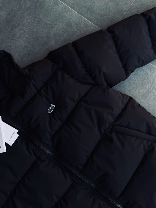 Зимова куртка з капюшоном Lacoste