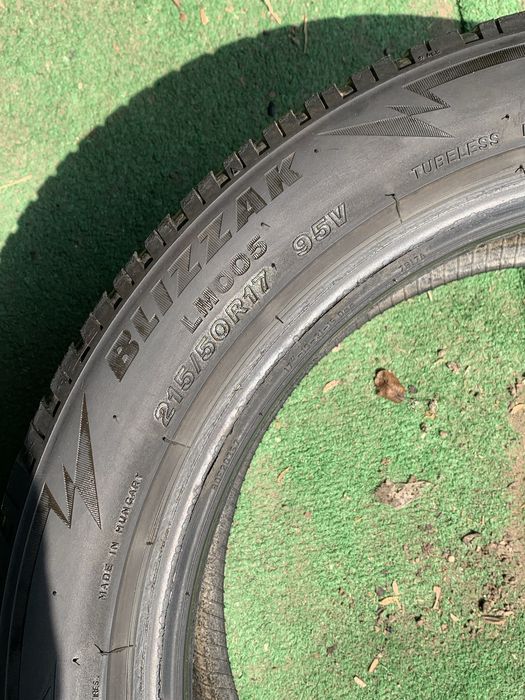 Комплект Bridgestone Blazzak LM005. 215/50 r17