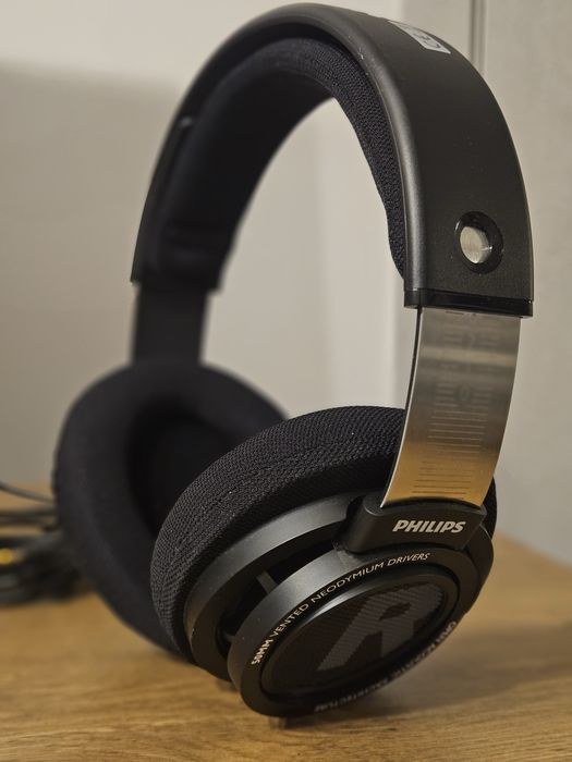 Навушники Phillips SHP9500