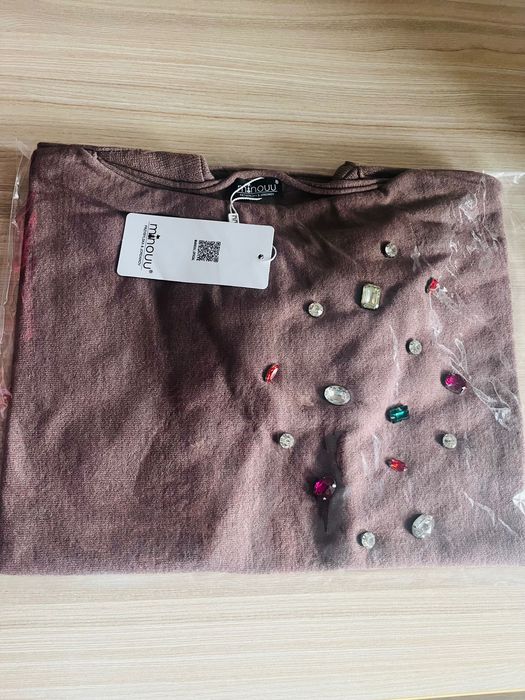 MINOUU sweterek nietoperz oversize kamienie cyrkonie fango beż