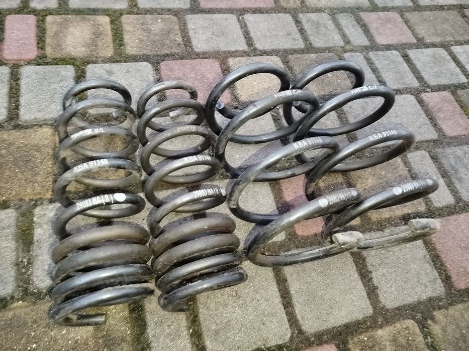Продаються пружини від машини Hyundai iX 35