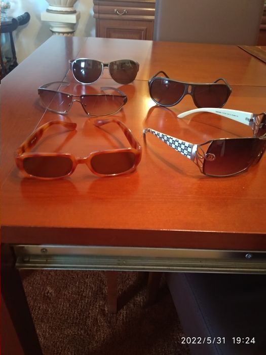 Conjunto de óculos de sol