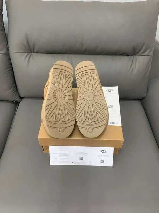 UGG_Classic_Ultra_Mini_Platformie_R.40