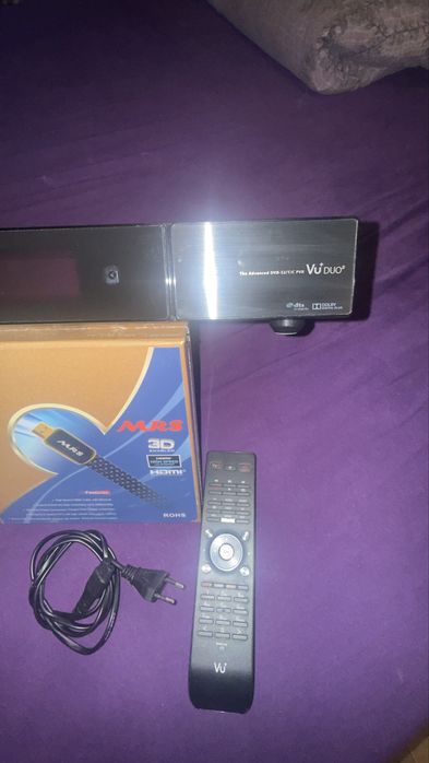 tuner satelitarny UV+ Duo2 z dyskiem twardym 500gb