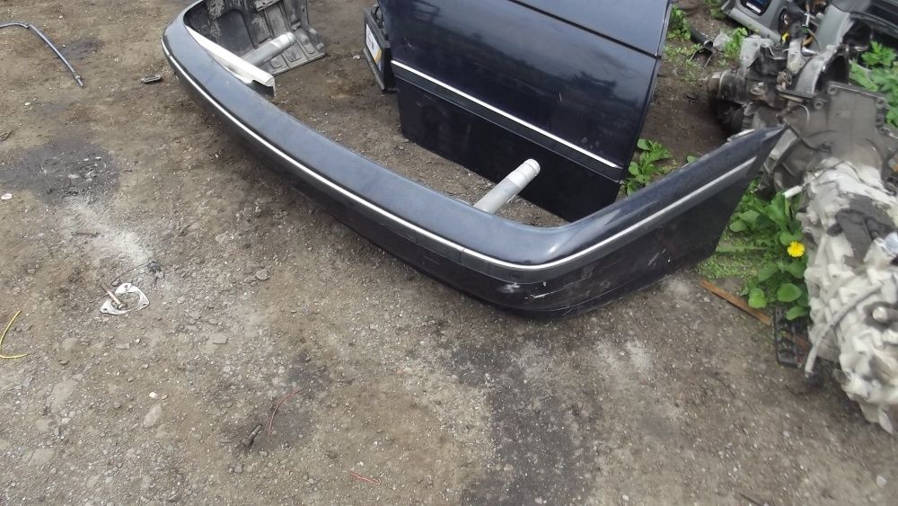 Kompletny Zderzak Tył BMW E 39 Sedan mam też Przód  czarny i srebrny