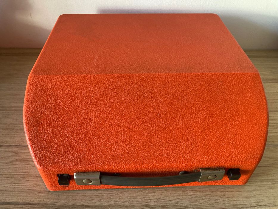 Máquina de escrever   ***  Primavera