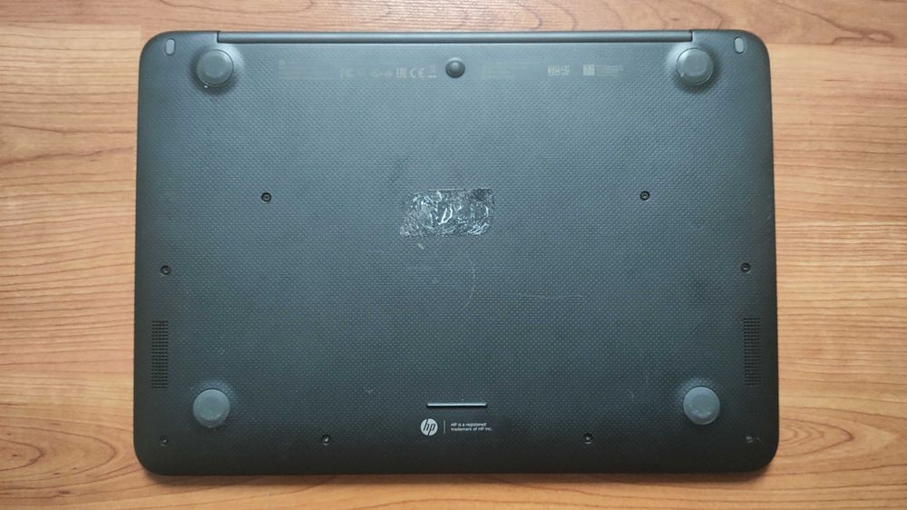 HP Chromebook 14 G4 [Celeron N2840, 4GB RAM, 16GB eMMC]
