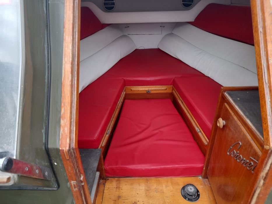 Jacht motorowy Coronet
