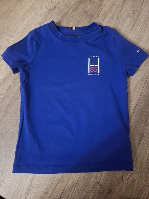 T-shirt tommy hilfiger 110 chłopięcy