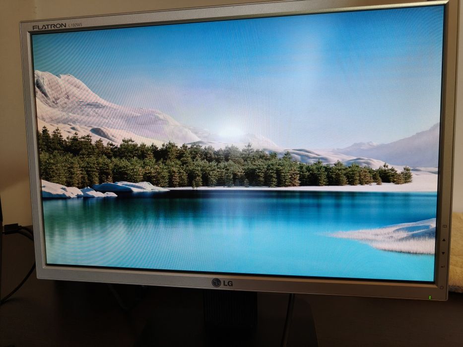 Monitor LG Flatron 19'