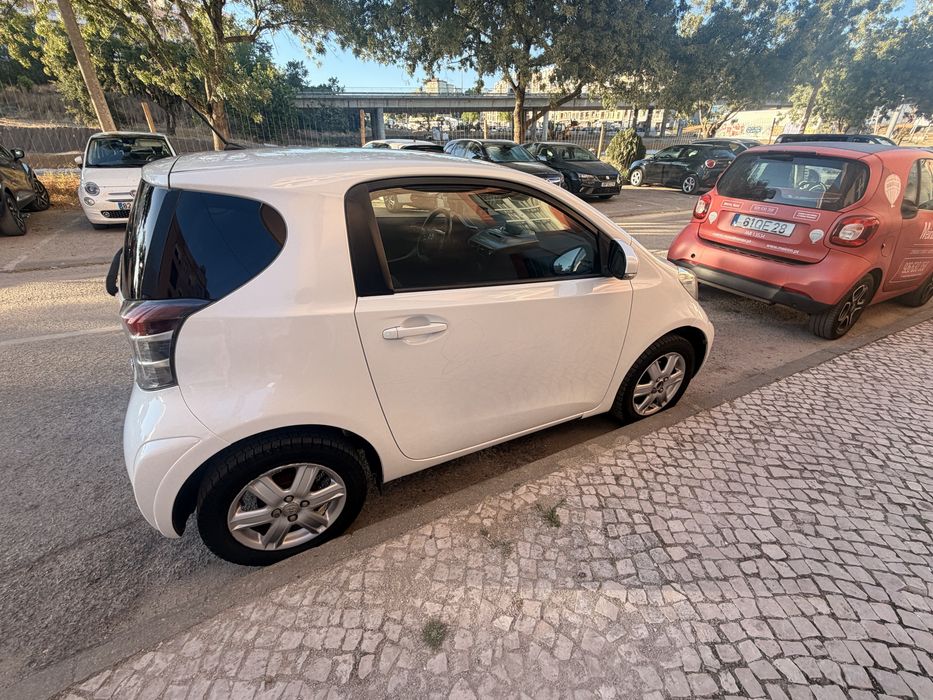 Toyota IQ 2011 Automático