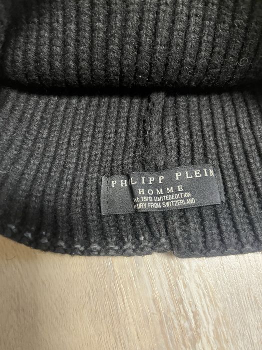 Фірмова тепла шапка Philipp Plein з натуральним помпоном