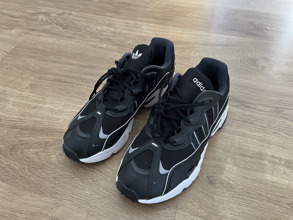 Adidas Ozweego 40 1/2