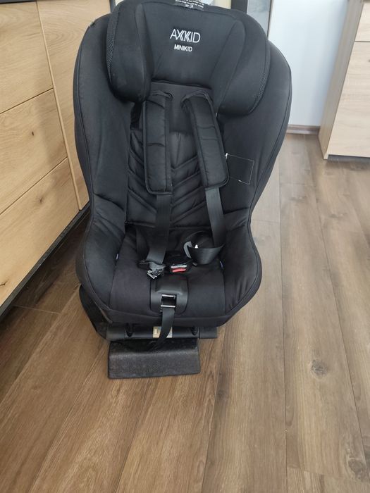Fotelik rwf Axkid minikid 2.0