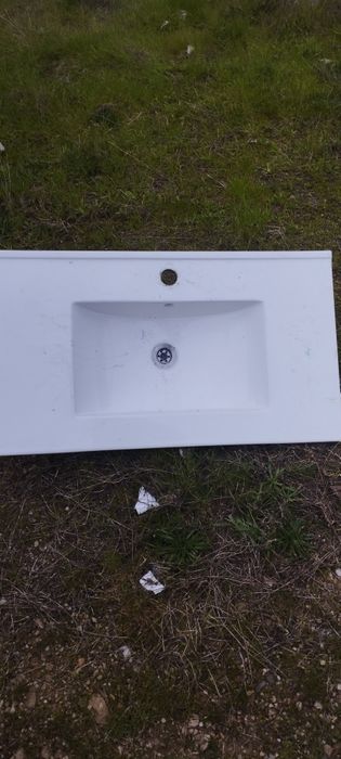 Lavatório retangular