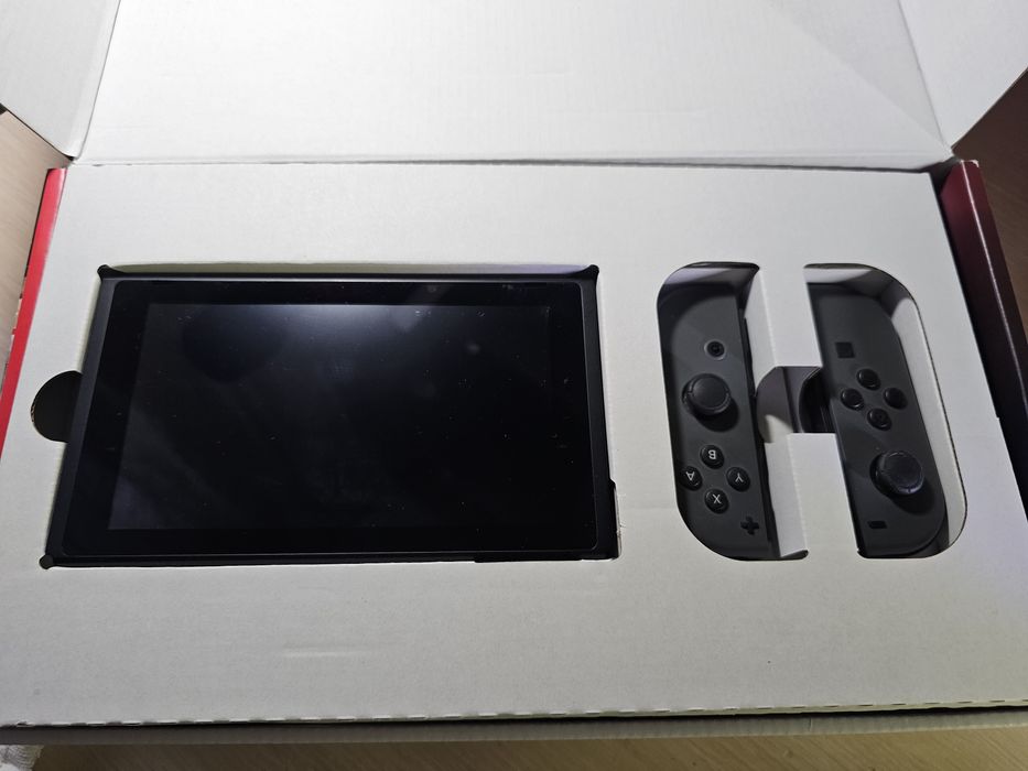 Ігрова приставка Nintendo Switch