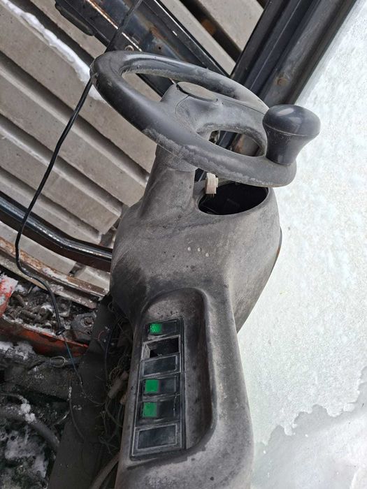 Wózek widłowy LINDE H30D 2002