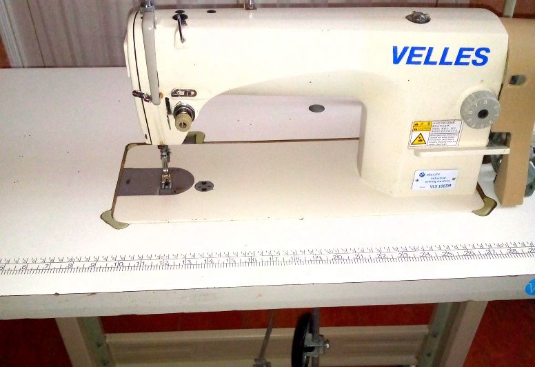 Промышленная швейная машинка  Velles