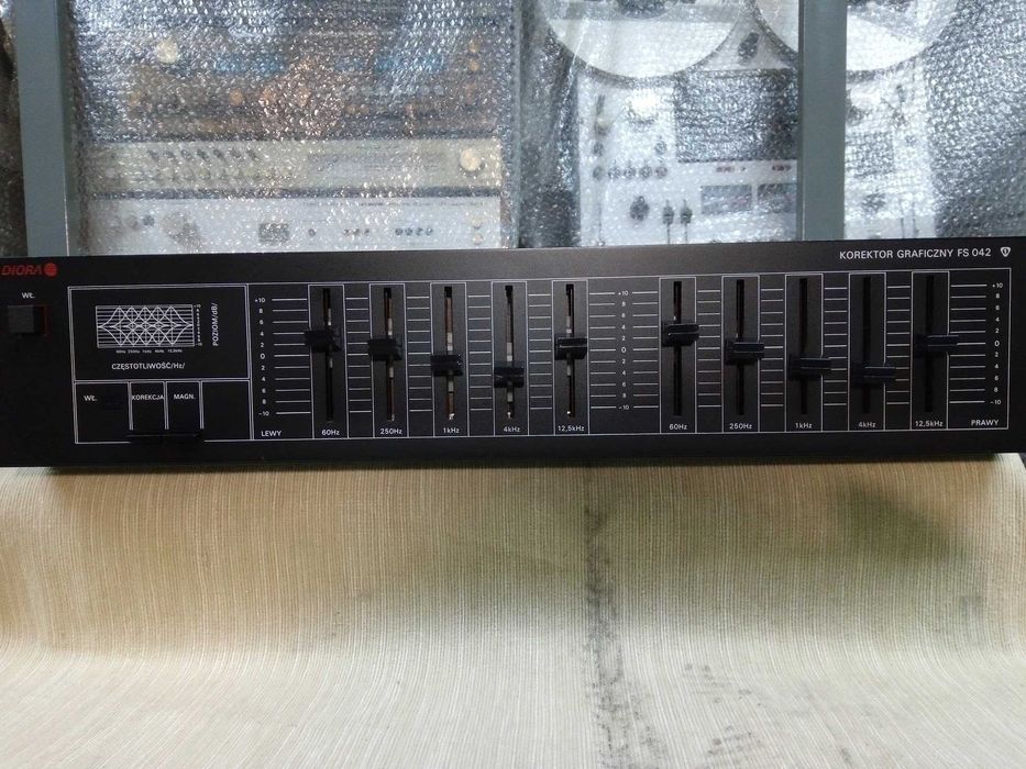 Korektor graficzny Equalizer Diora Unitra FS 042 sprawny