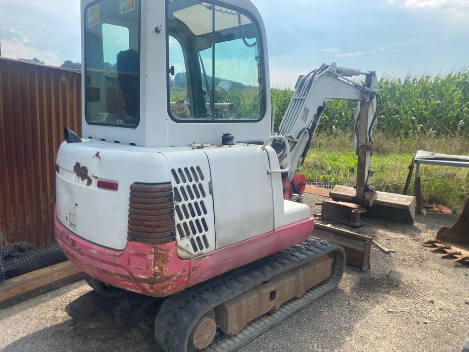 minikoparka Takeuchi TB125