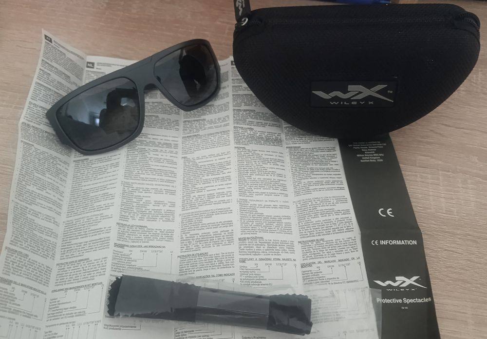 Продам балістичні окуляри Wiley X Gatimer 128